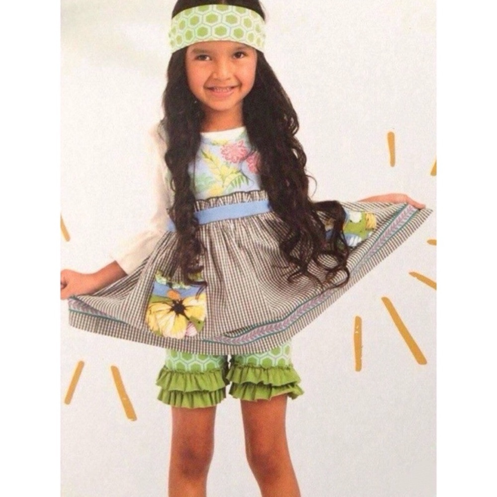MATILDA JANE • It’s A Wonderful Parade Puzzle Shorties Shorts - Picture 2 of 4